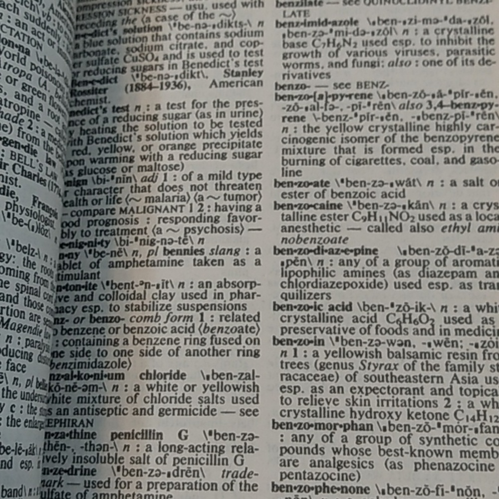 Medical Reference Book Bundle - Picture 8 of 8